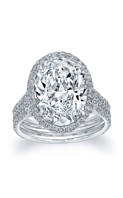 Oval Brilliant Diamond Ring