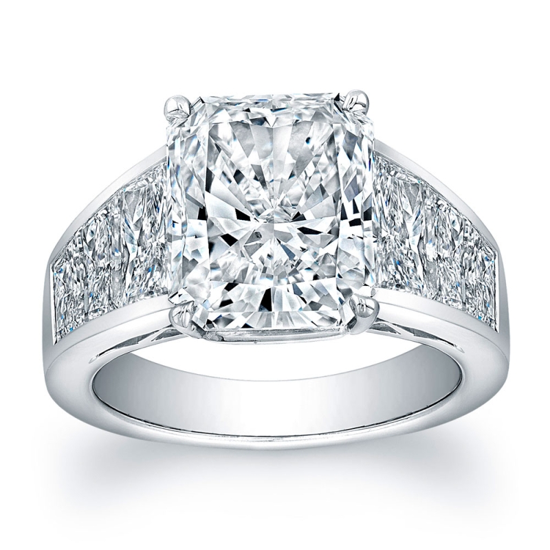 Radiant Diamond Ring