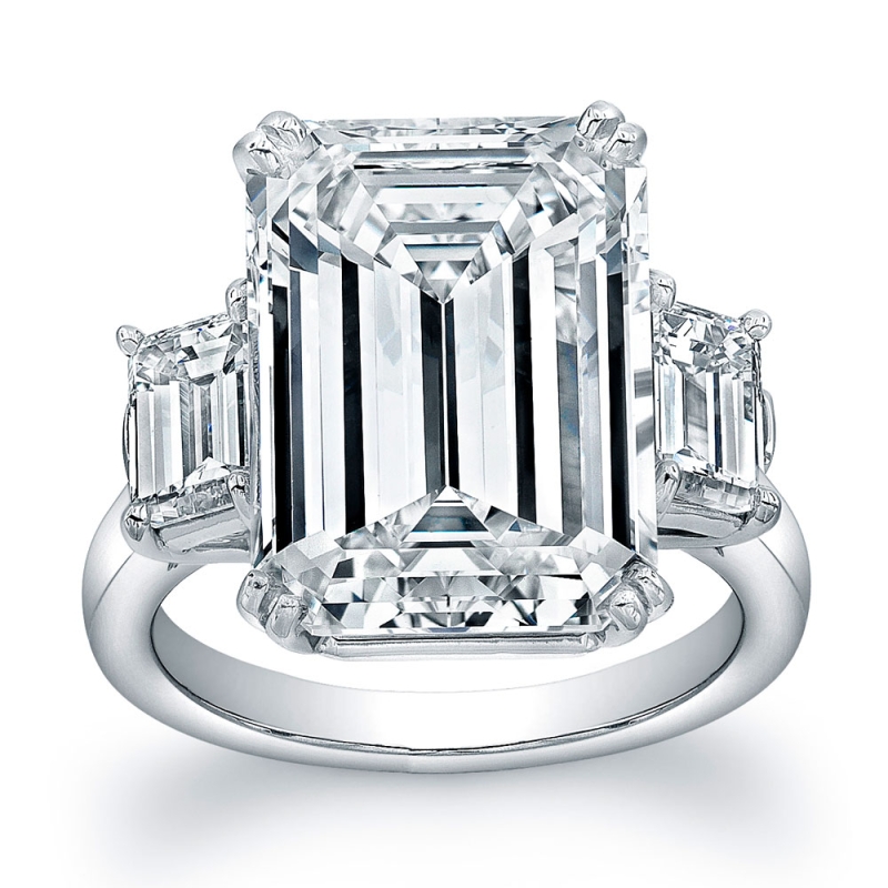 Emerald Cut Diamond Ring