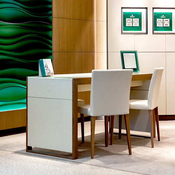 Rolex Sitting Area at Bigham Jewelers in Florida